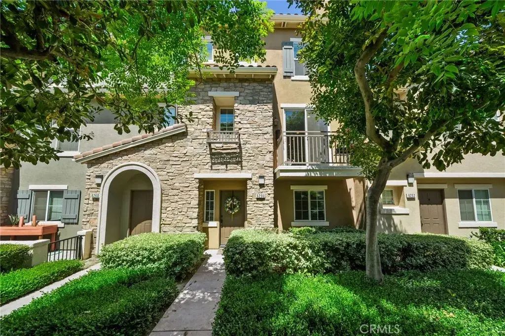 6256 Camposa Lane, Eastvale