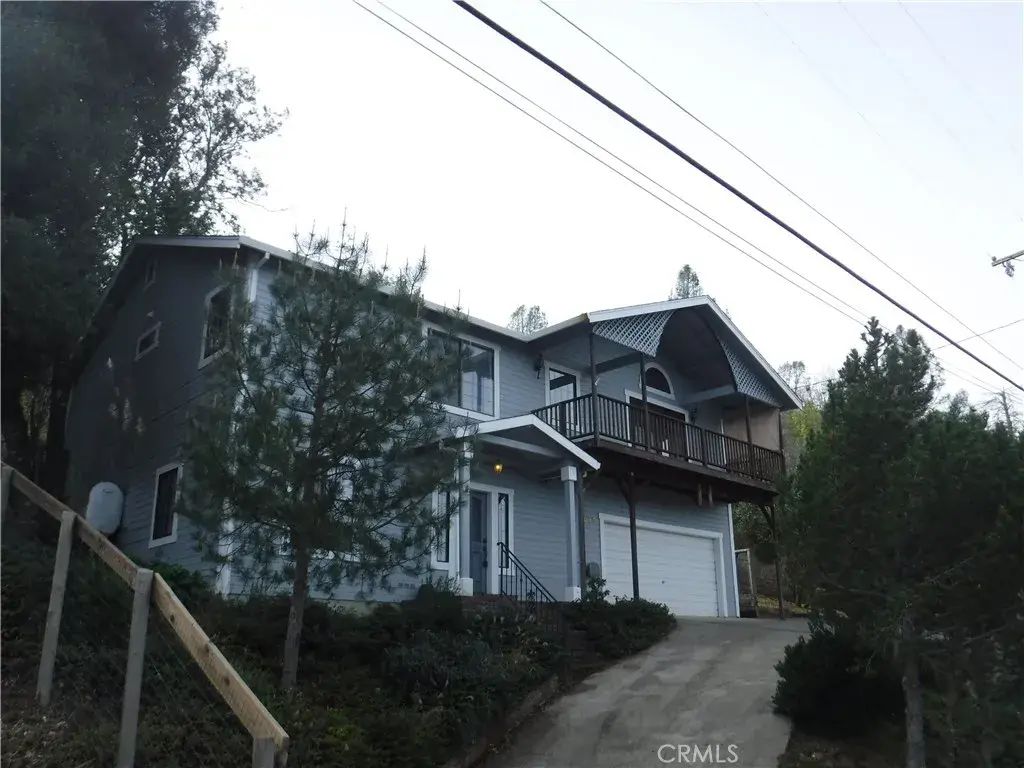 3093 Riviera Heights Drive, Kelseyville