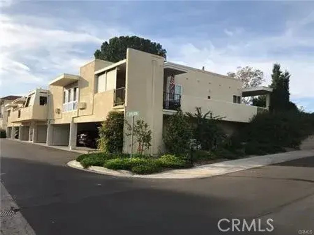 2192 Via Mariposa East A, Laguna Woods