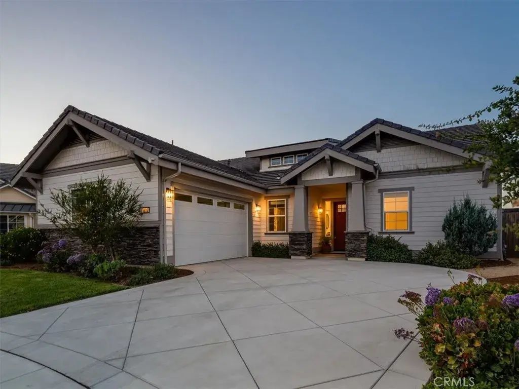 5812 Lady Bells, Santa Maria