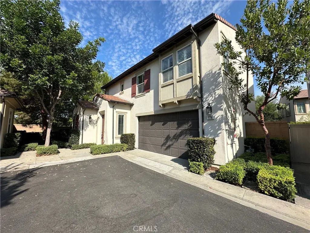 178 Desert Bloom, Irvine