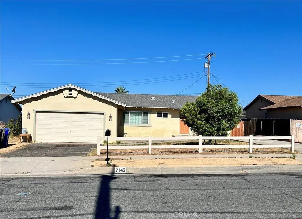 7142 Church, Highland