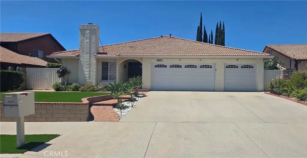 13171 Constable, Granada Hills