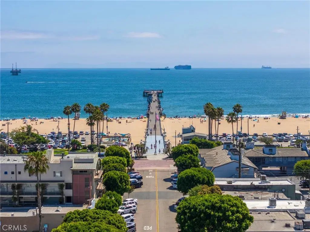 805 Ocean Avenue 6, Seal Beach