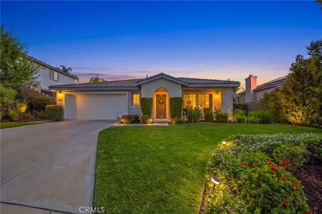 3966 Bennett, Corona