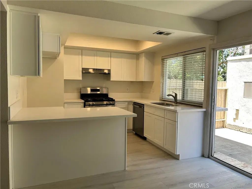11020 El Amarillo, Fountain Valley
