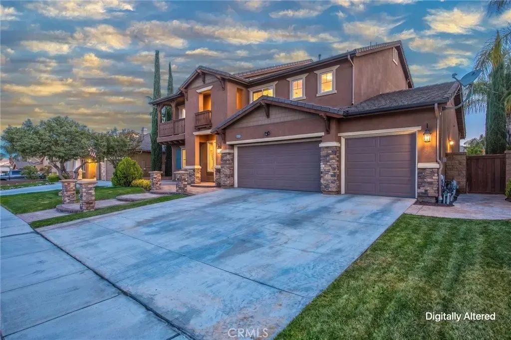 35139 Slater Ave, Winchester