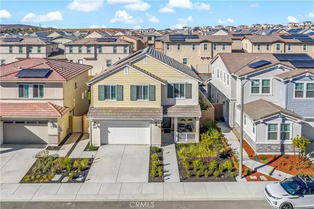 32230 Penstemon Way, Temecula