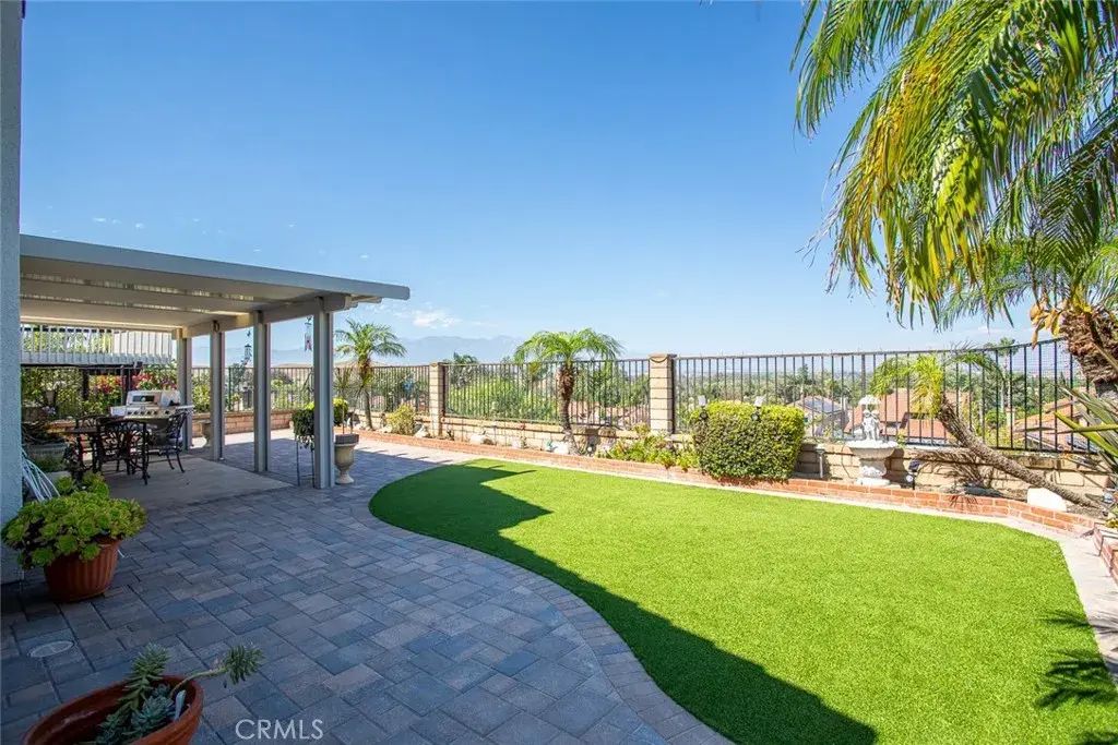 17923 Paseo Del Sol, Chino Hills