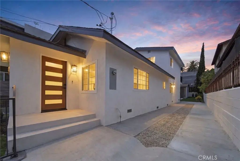 819 Rosemont, Los Angeles