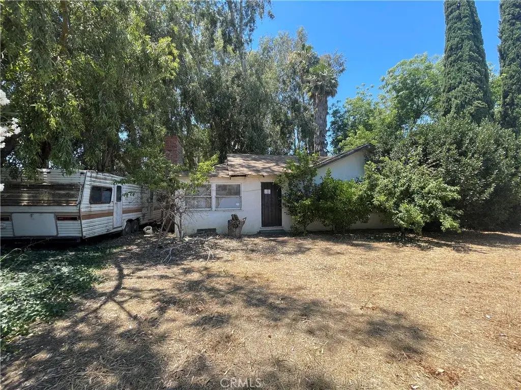 2547 Venice Avenue, Williams