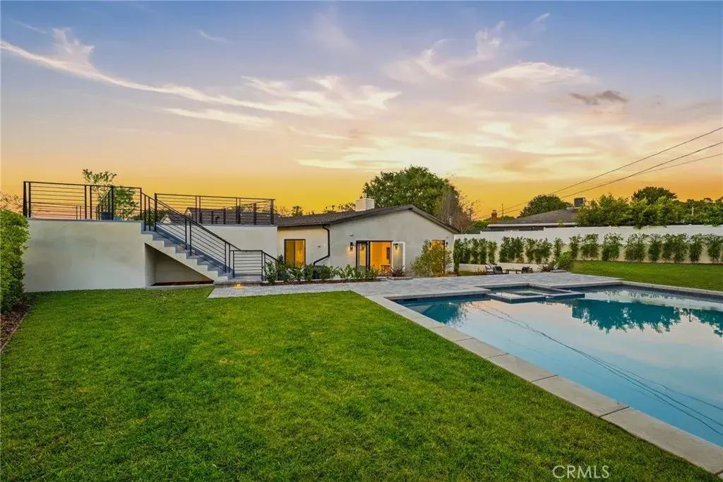 5110 Orange, Los Angeles