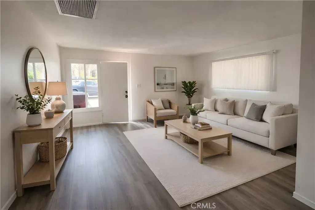 51049 Eisenhower 9, La Quinta