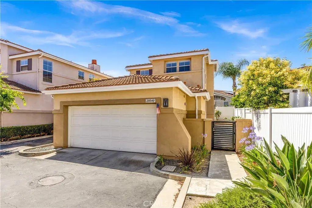 28040 Via De Costa, San Juan Capistrano