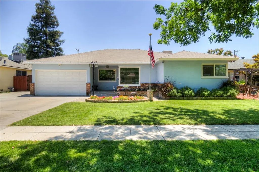 3556 E Donner, Fresno