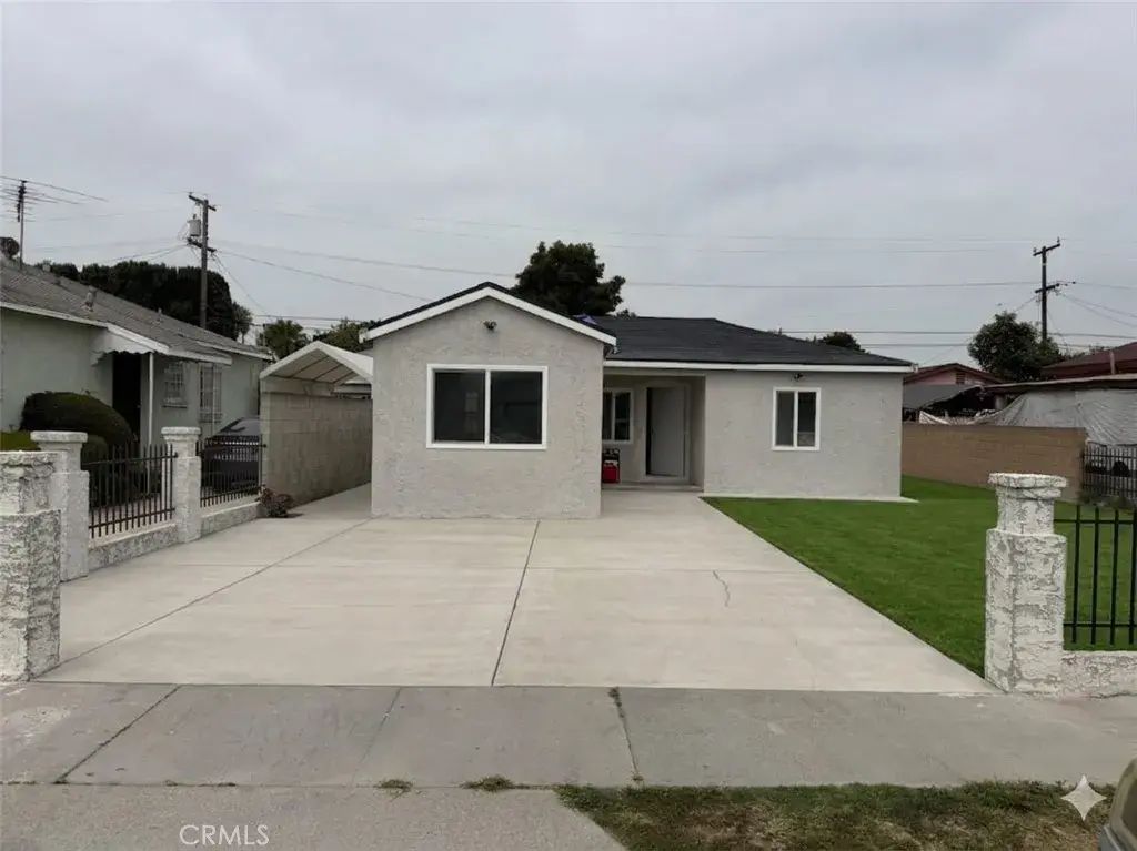 16213 S Thorson, Compton