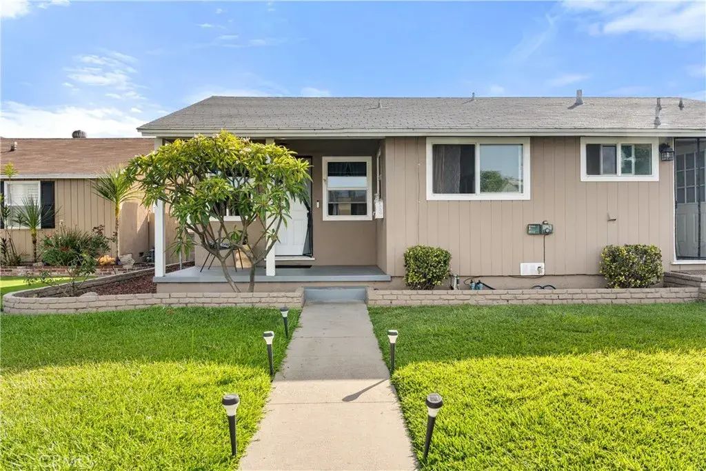 8030 Blandwood, Downey