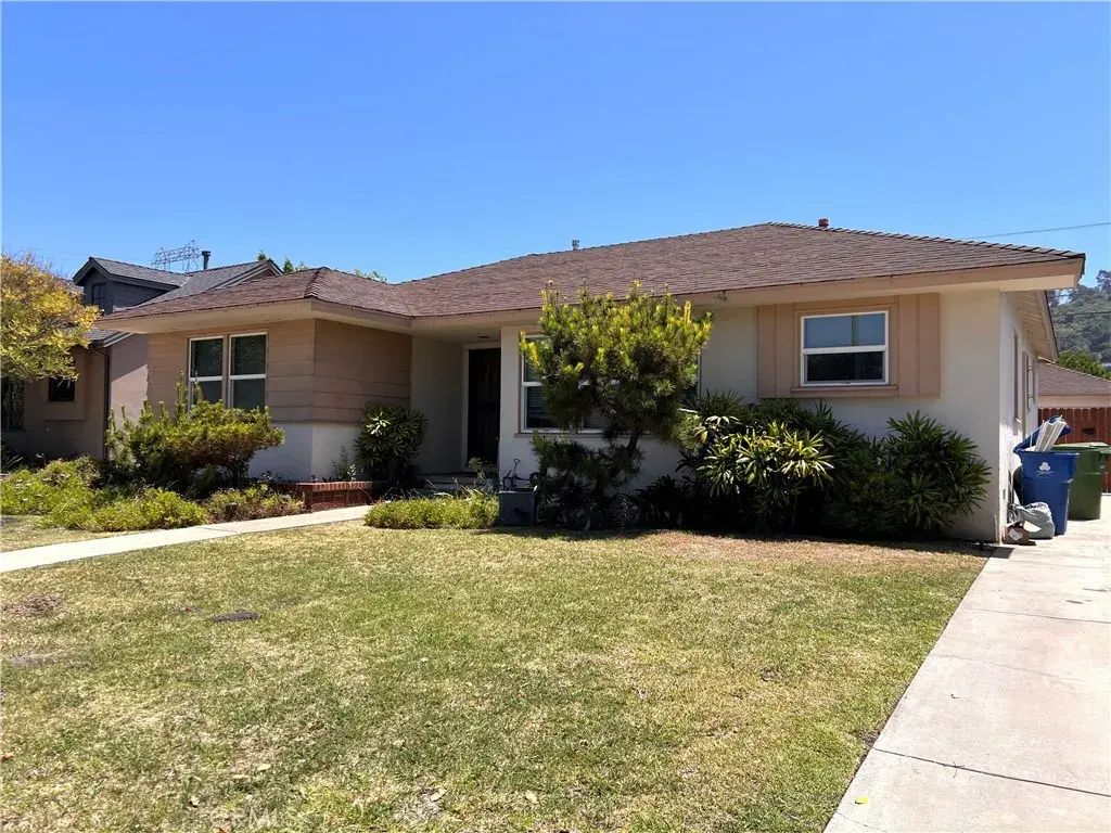 5618 Fallsgrove Street, Los Angeles