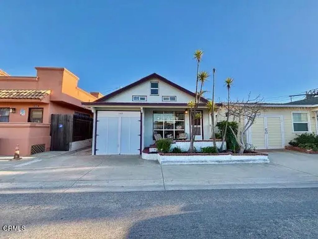 140 Los Angeles Avenue, Oxnard