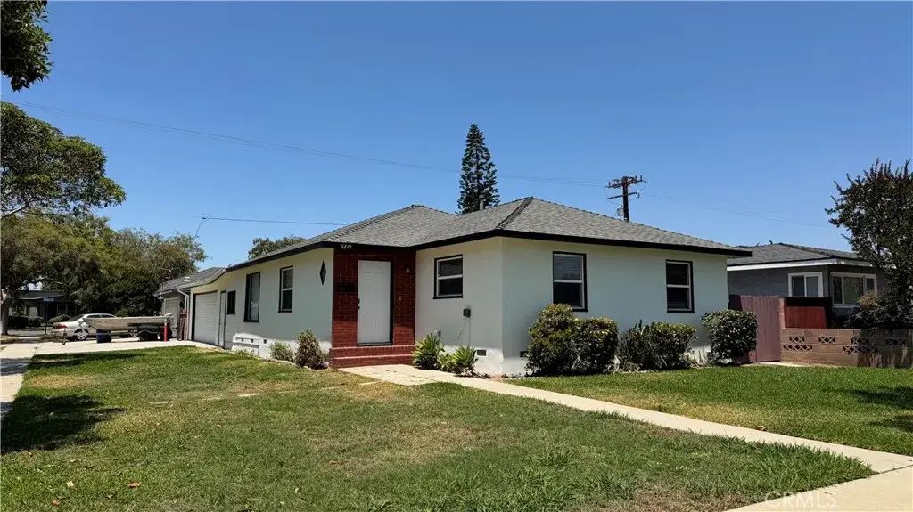 6271 Coronado, Long Beach