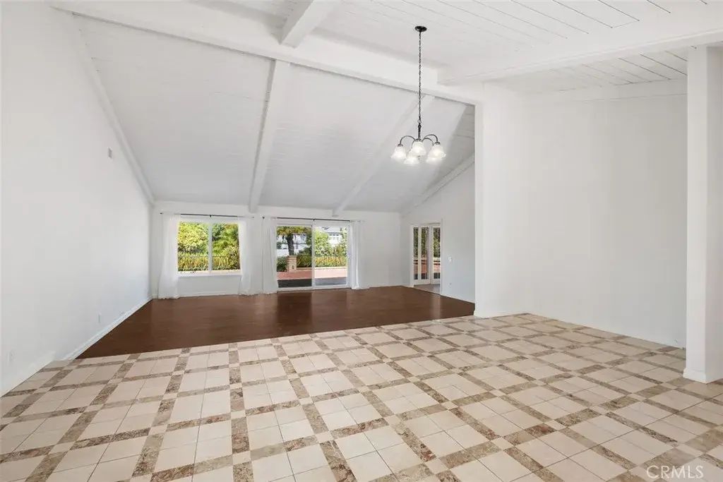 26571 Dapple Grey, Laguna Hills
