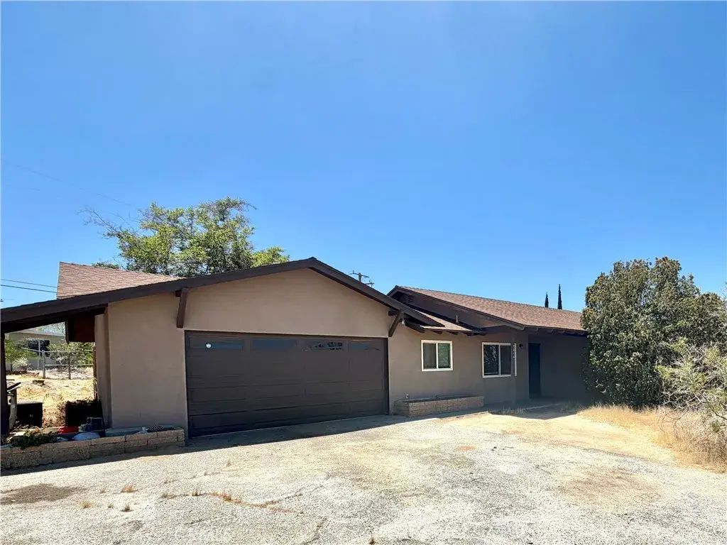 7316 Hanford Avenue, Yucca Valley