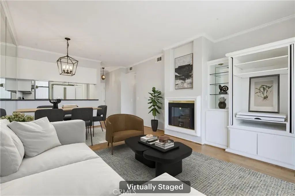 555 Maine Avenue 207, Long Beach