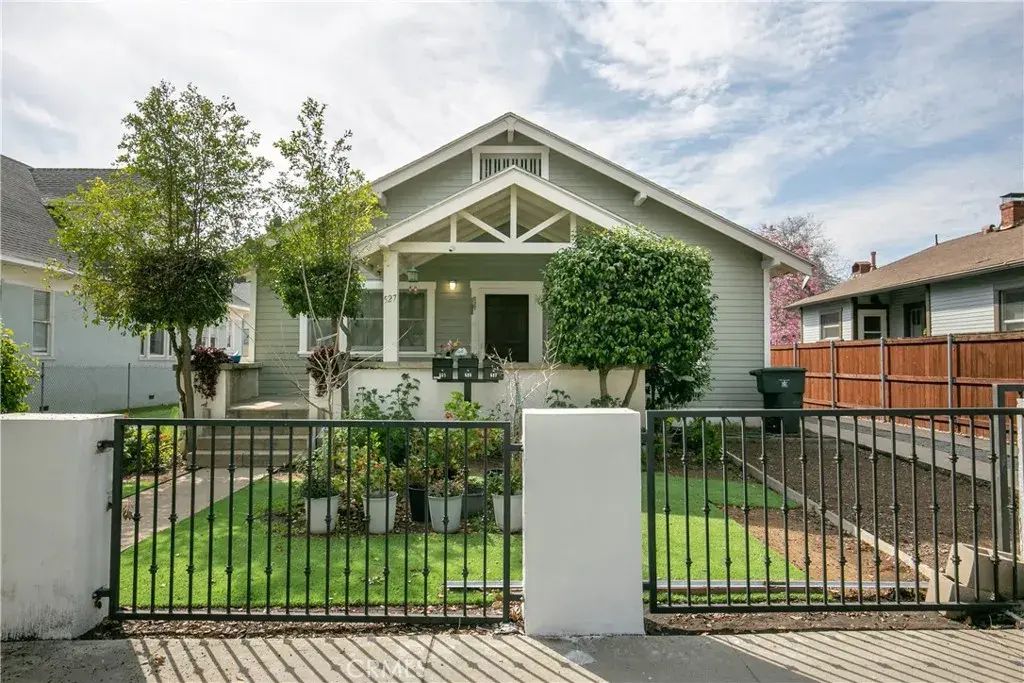 523 Lincoln, Pasadena