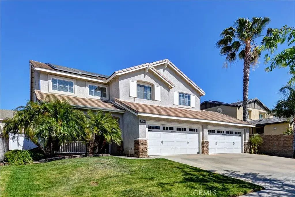 2587 Macbeth Avenue, Corona