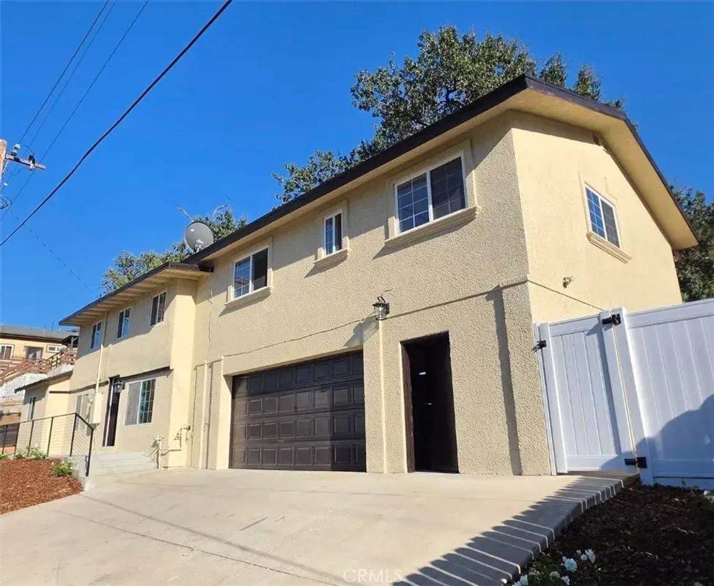 6130 Birch Street, Simi Valley