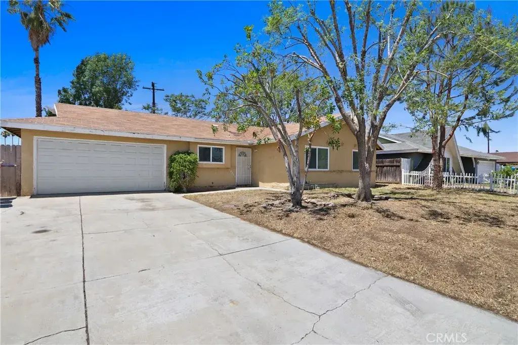 10743 Cass, Riverside