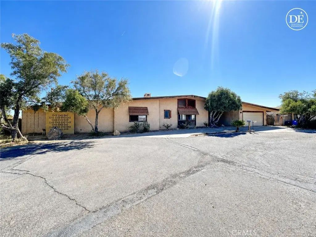 20 Hill Top Terrace, Barstow