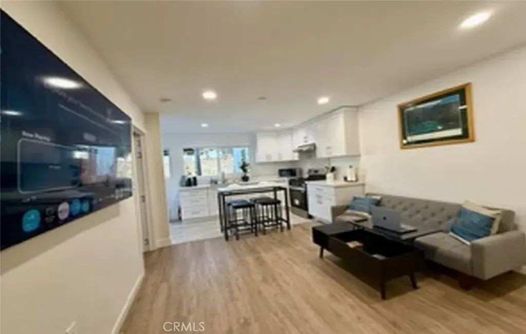 9870 Petunia B, Fountain Valley