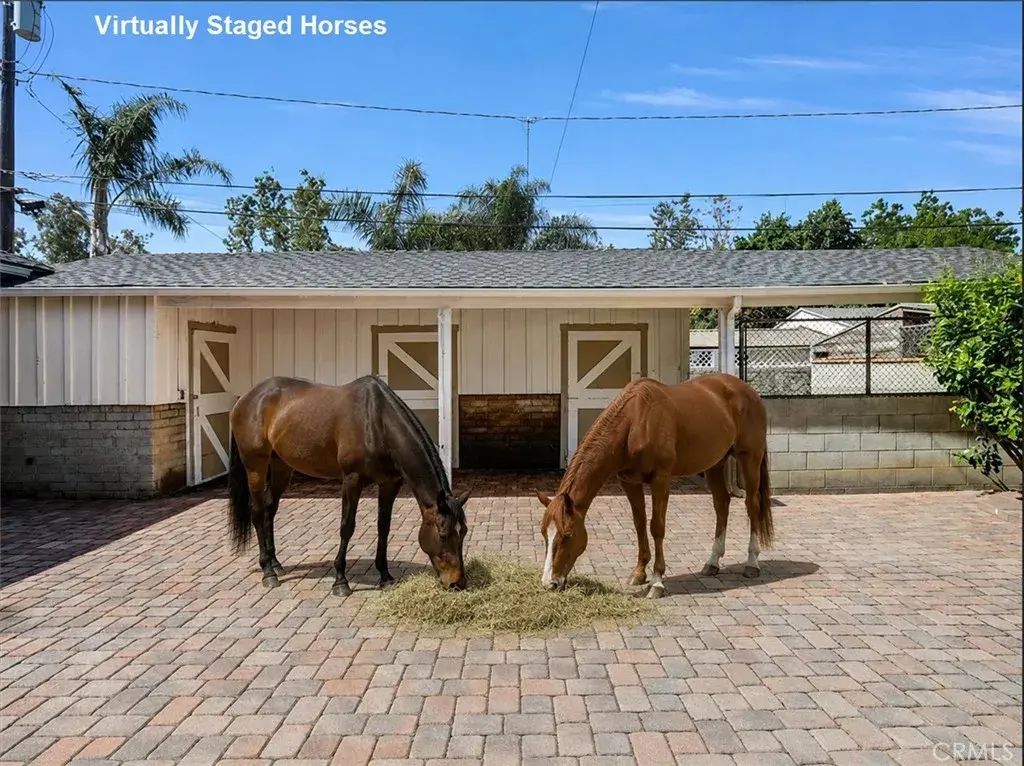 1315 W Valleyheart, Burbank