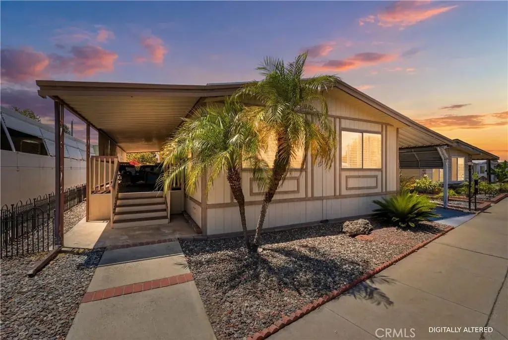 1251 E Lugonia 88, Redlands