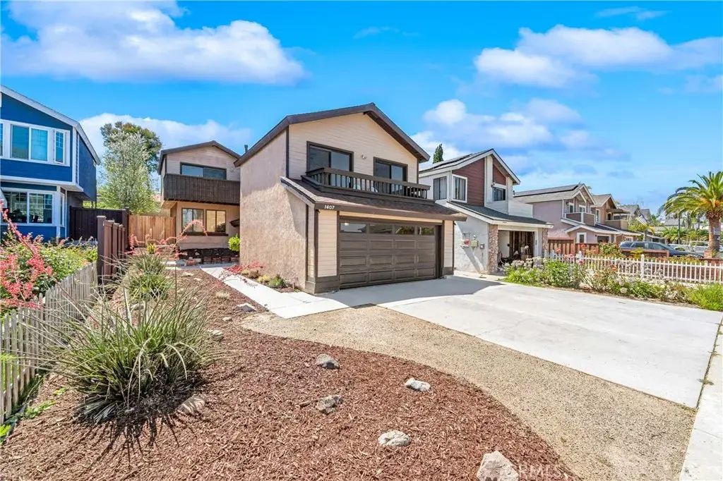 1407 Lakeside, Huntington Beach