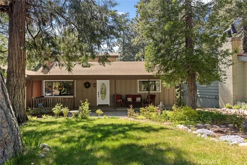 31071 Mountain Oak, Running Springs