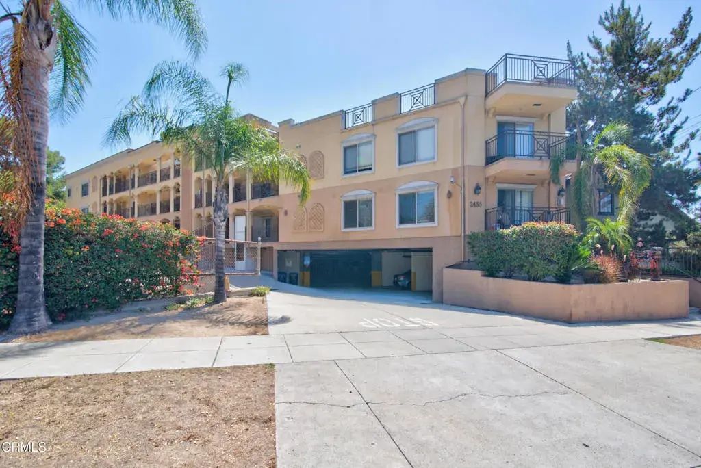 2435 Florencita West 105, Montrose