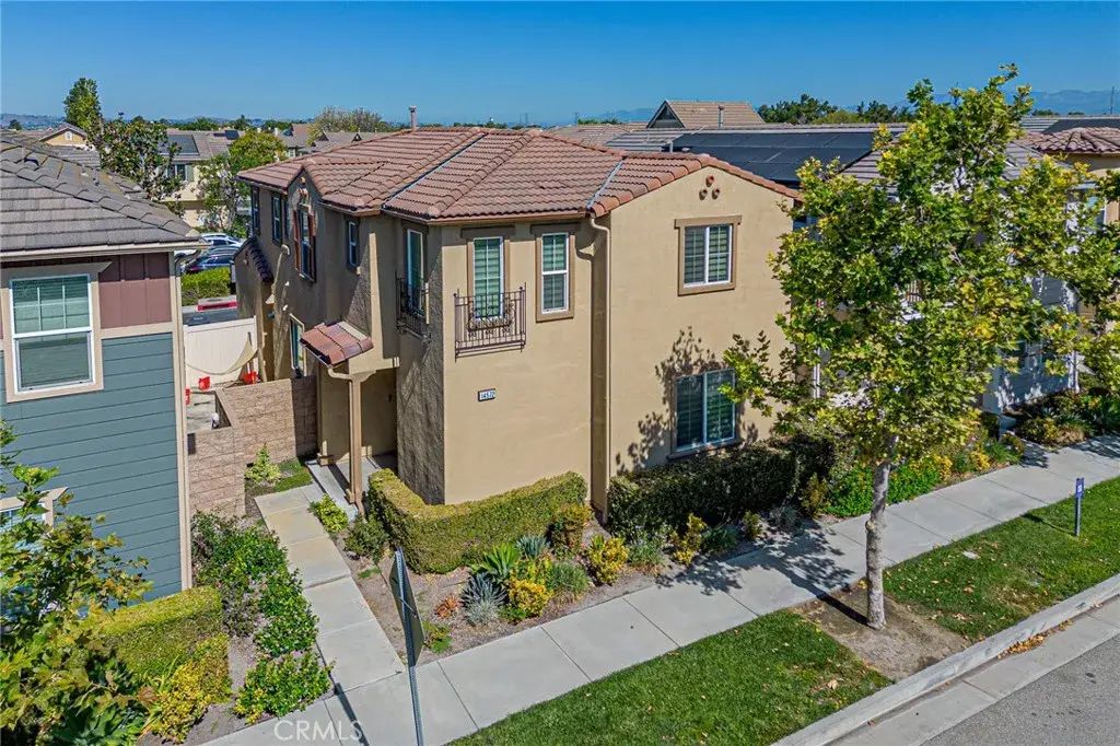 14572 Purdue, Chino