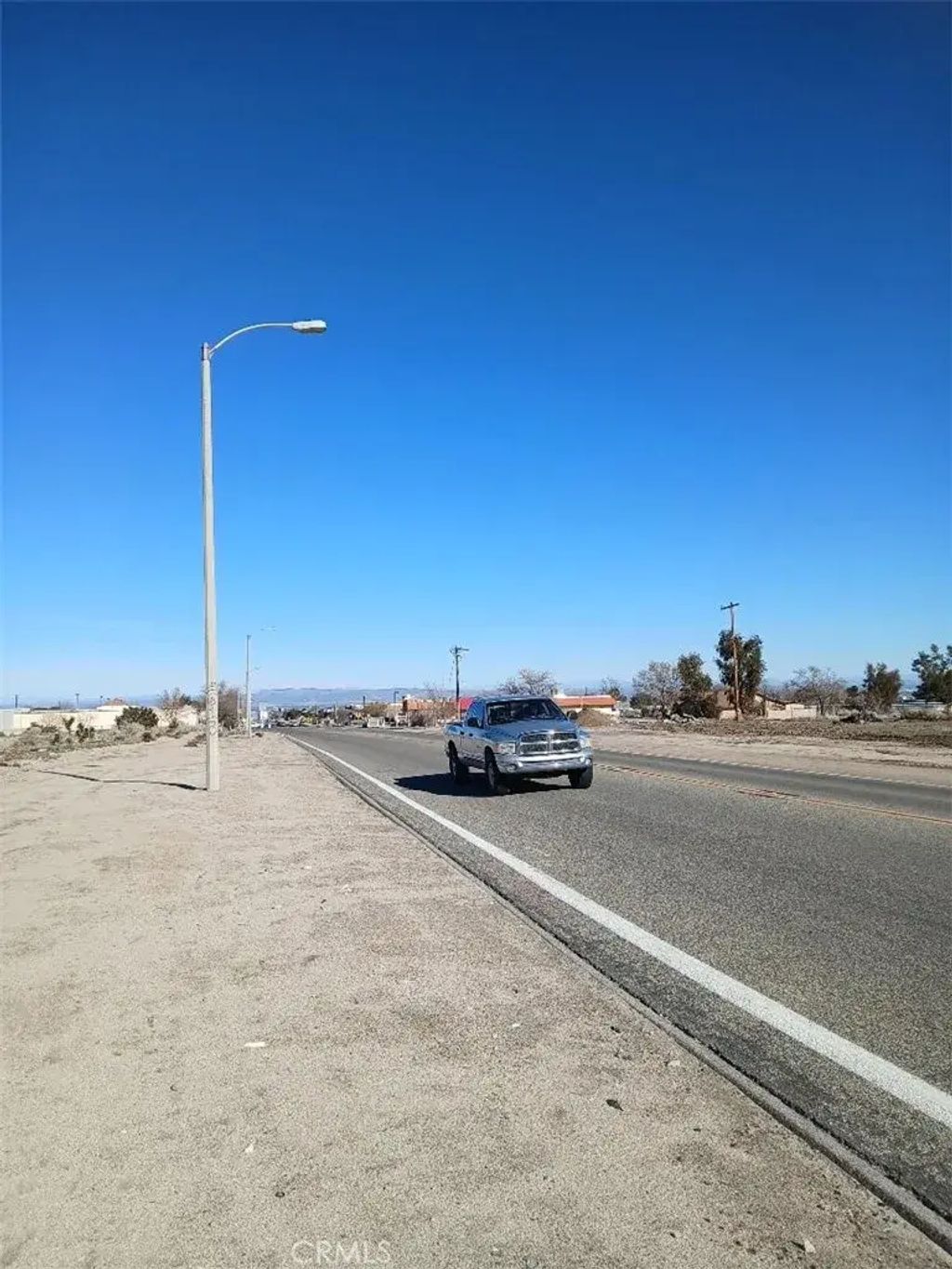 957 El Mirage, Adelanto