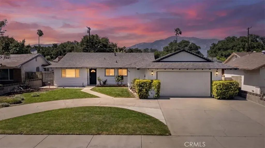 855 W 8th, Upland
