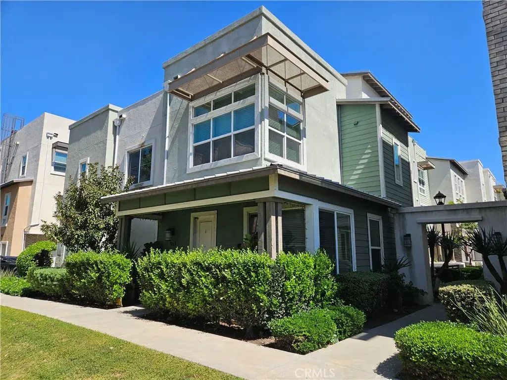 7011 Oregon, Buena Park