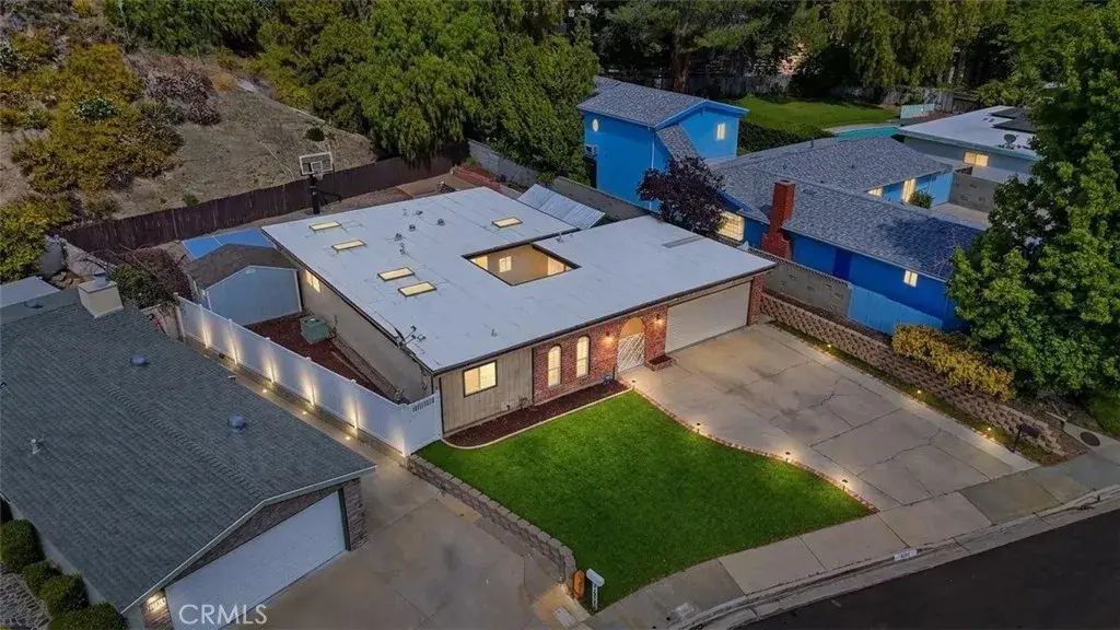 26632 Torreypines Drive, Newhall