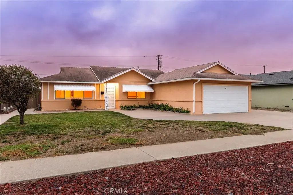 405 N V, Lompoc