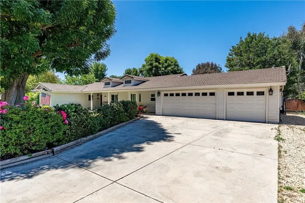 24425 Epson Court, Murrieta