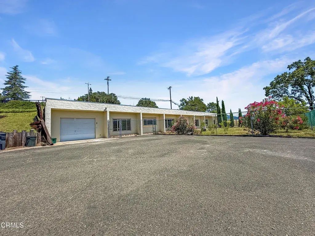 295 Bittenbender Lane, Willits