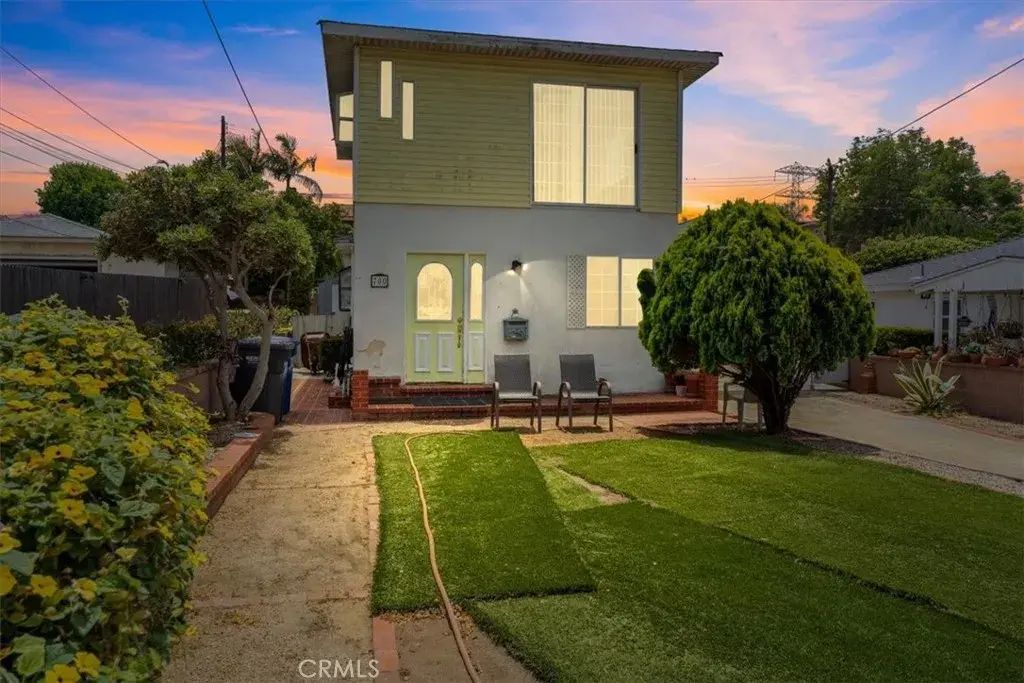 700 W Palm Avenue, El Segundo