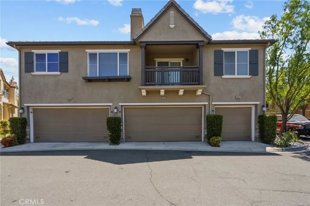 28354 Santa Rosa Lane, Saugus