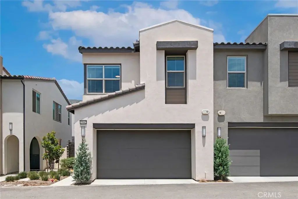 15942 Sparrow Court, Fontana