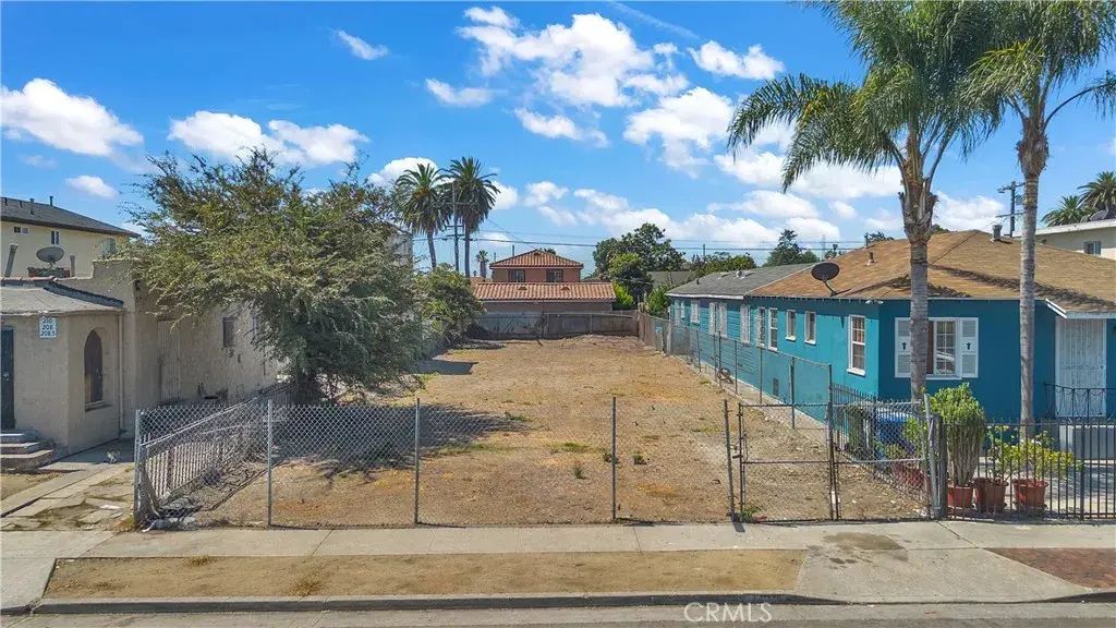 214 W 92nd, Los Angeles